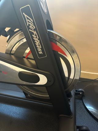 Bicicleta Spinning Life Fitness IC1
