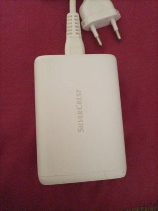 Cargador SilverCrest USB