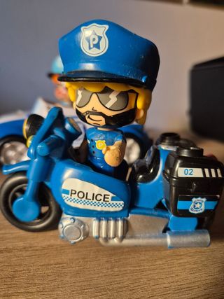 Lote Pin&Pon: Policías y Ladrón