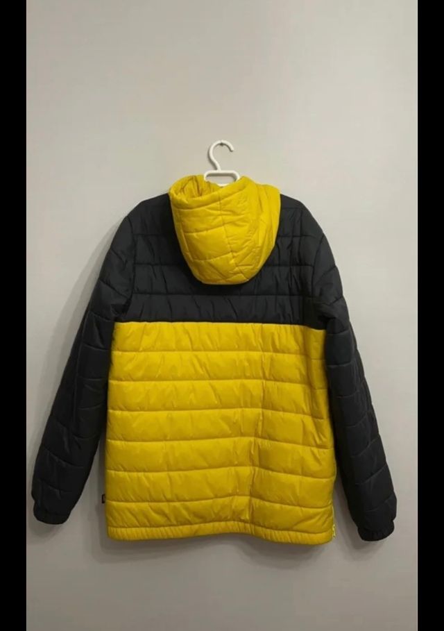 Plumífero Vans Off The Wall Negro/Amarillo