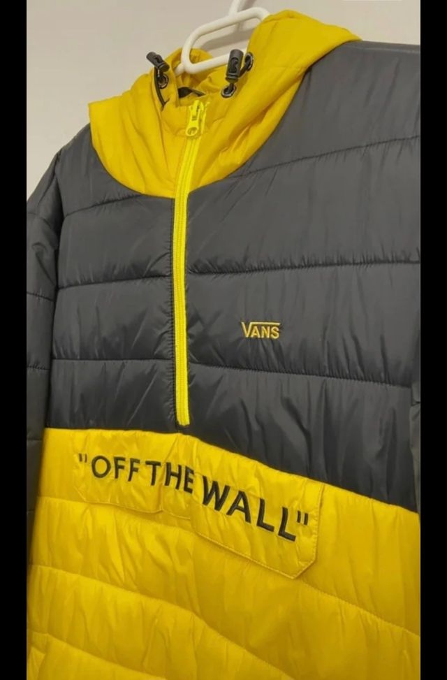 Plumífero Vans Off The Wall Negro/Amarillo