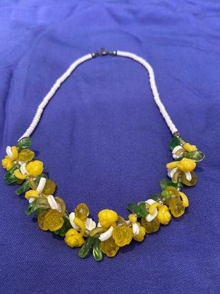 Collana anni '80 fiori gialli e verdi