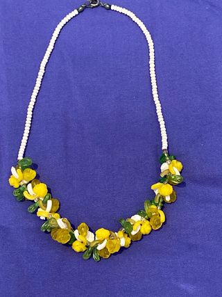 Collana anni '80 fiori gialli e verdi