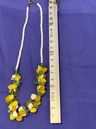 Collana anni '80 fiori gialli e verdi