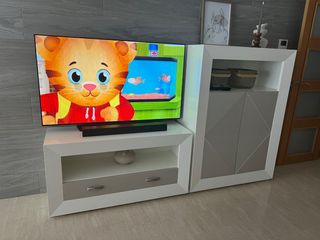 Muebles de comedor moderno. 