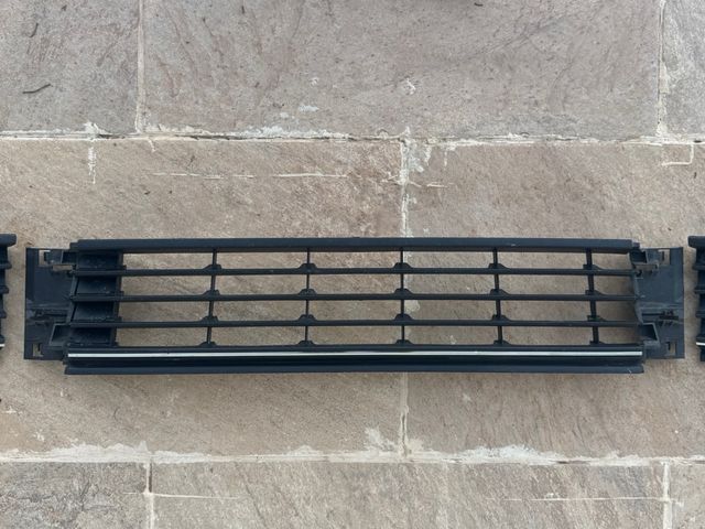 Rejilla Delantera VW Polo MK5