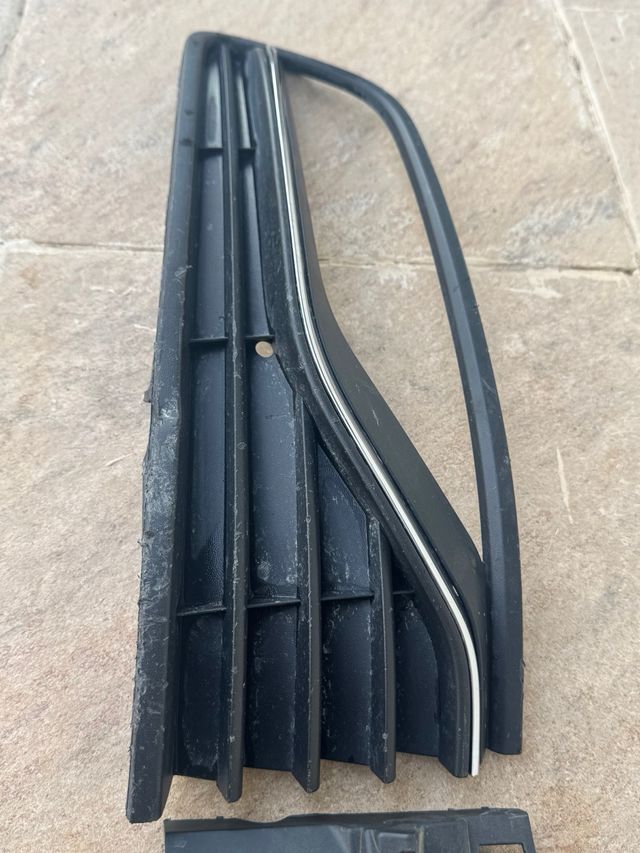 Rejilla Delantera VW Polo MK5