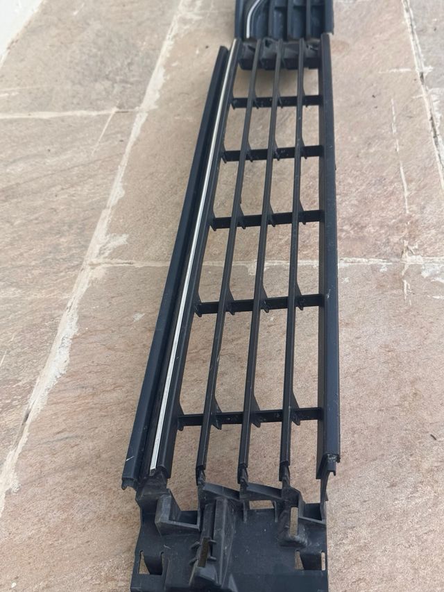 Rejilla Delantera VW Polo MK5