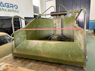 Recogedor de fardos giratorio