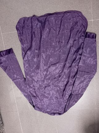 Camisón/Bata Morado con Cinturón y Broches