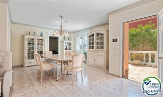 Chalet en venta en Empuriabrava en Castelló d´Empúries