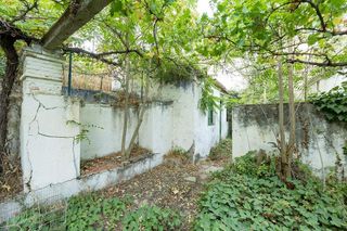 Solar en venta en Iznalloz