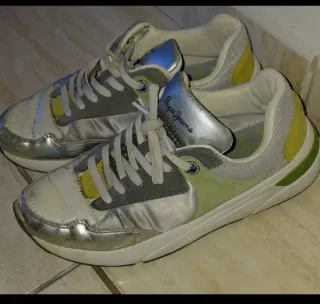 2 Zapatillas Pepe Jeans y Zapatillas Zara 36