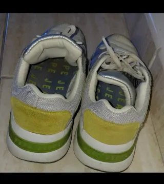 2 Zapatillas Pepe Jeans y Zapatillas Zara 36