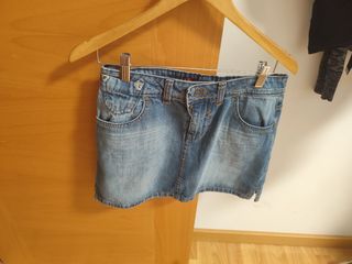 Falda vaquera corta