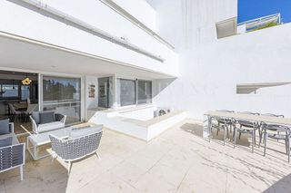 Casa adosada en alquiler en Lomas de Marbella Club - Puente Romano en Marbella