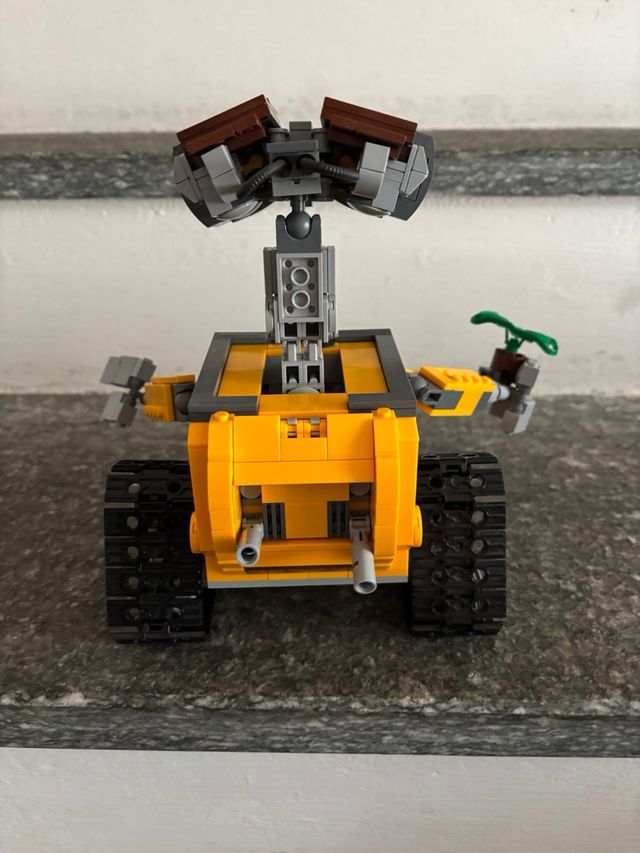 Lego Ideas Wall-E 21303