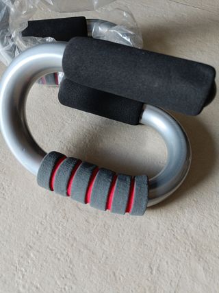 Coppia di supporti per flessioni