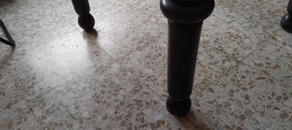 Mesa de madera antigua