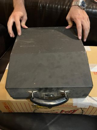 Máquina de escribir Hispano-Olivetti