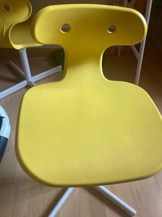 2Sillas Escritorio Infantil IKEA Amarilla Regulabl