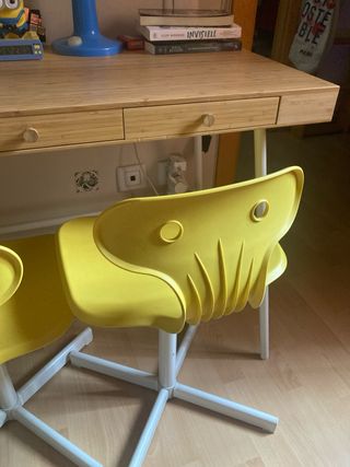 2Sillas Escritorio Infantil IKEA Amarilla Regulabl