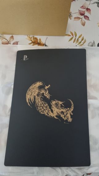 Carcasa PS5 Edición Digital Final Fantasy XVI