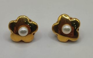 Pendientes Flor Curva oro 18k, 4gr. Ref. G-073.