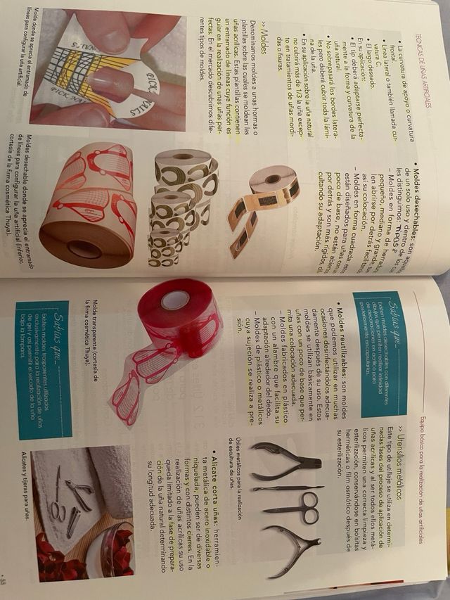 Técnicas de uñas artificiales