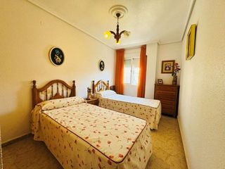 Casa adosada en venta en Torrelamata - La Mata en Torrevieja