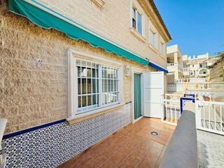 Casa adosada en venta en Torrelamata - La Mata en Torrevieja