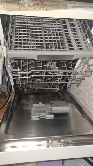 Lavavajillas pequeño OK.