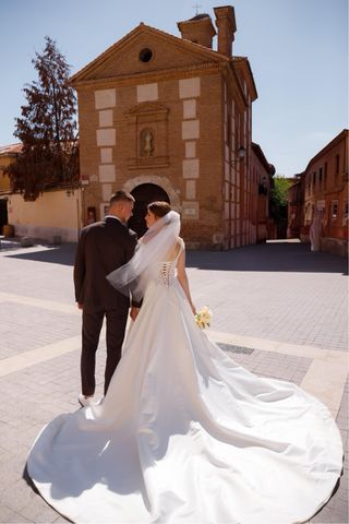 Vestido de Novia Blanco. 
Talla ajustable de XS-M