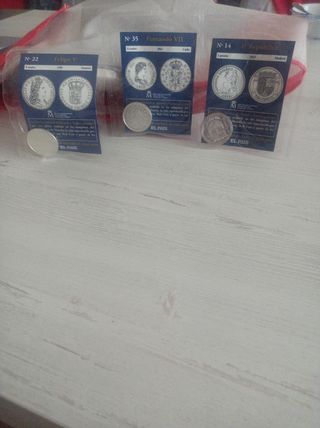 Lote 3 monedas antiguas El País