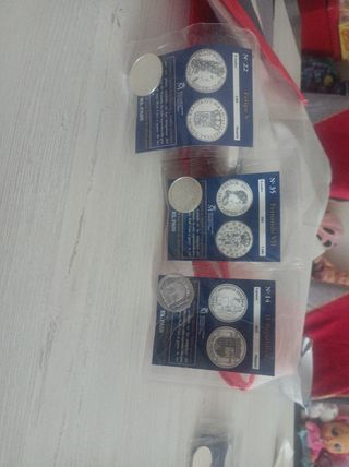 Lote 3 monedas antiguas El País