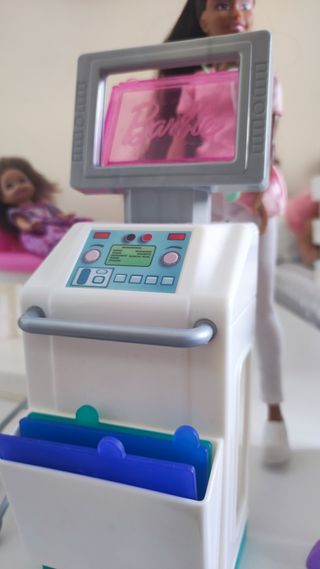 Barbie Doctora Radiografías y Escayolas