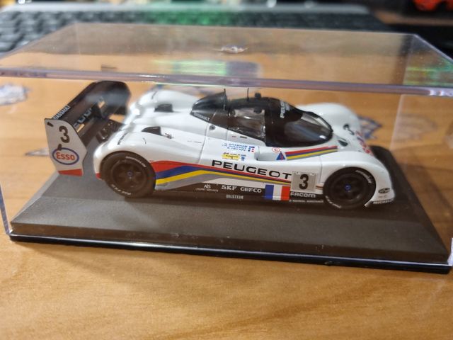 Peugeot 905 24h Le Mans 1993