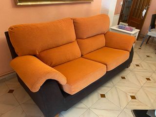 Sofá de 2 plazas naranja y marrón