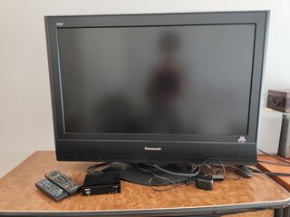 Televisión Panasonic Negra