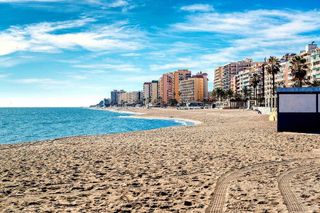 Piso en venta en Playa de los Boliches en Fuengirola