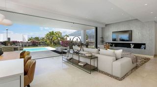 Chalet en alquiler en Río Real en Marbella