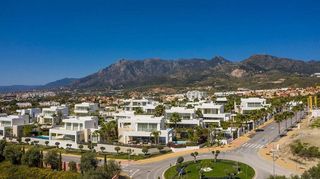 Chalet en alquiler en Río Real en Marbella