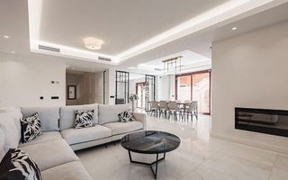 Chalet en alquiler en Los Naranjos - Las Brisas en Marbella