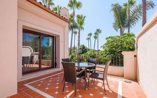 Chalet en alquiler en Los Naranjos - Las Brisas en Marbella