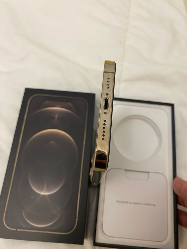 iPhone 12 Pro Max 256GB Dorado