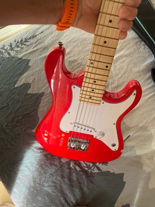 Guitarra Infantil con Funda y pequeño aplificador