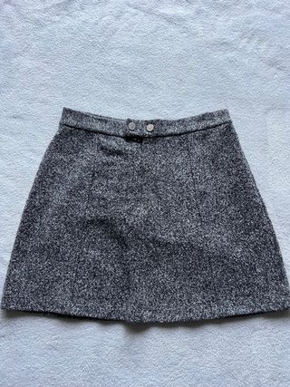Falda de tweed gris y negra