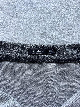 Falda de tweed gris y negra