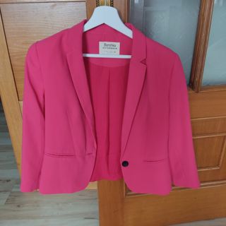 Americana Bershka fucsia talla L