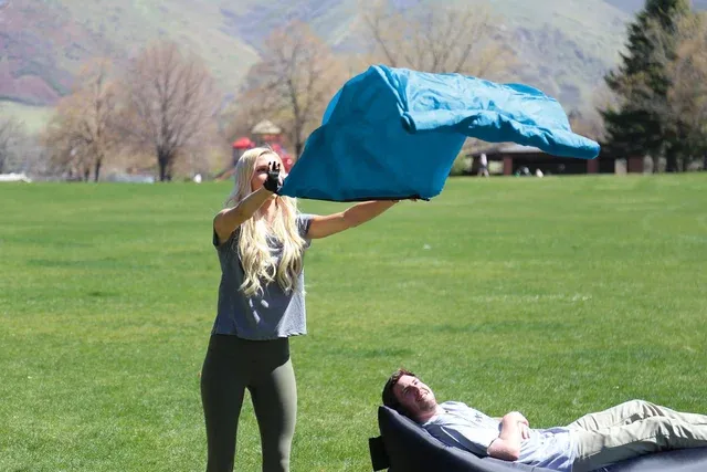 Colchoneta Hinchable Bolsa Inflado Rapido Manual